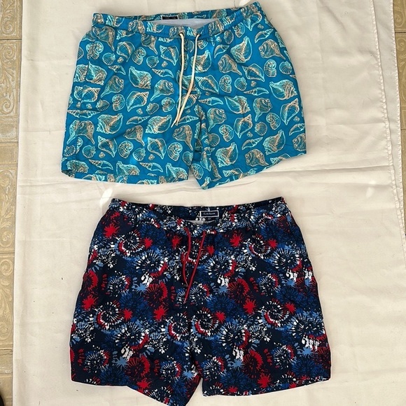 Club Room *TWO* XXL Design Swim Trunks - Picture 1 of 13